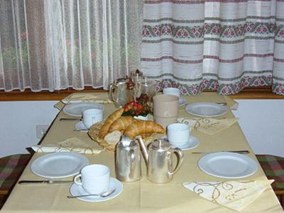 Albergo Lardi Le Prese Kültér fotó